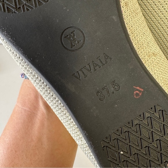 Vivaia Aria 2.0 Mint Gray Pointed Toe Ballet Flat Comfort Shoes Size 37.5 - Picture 16 of 16